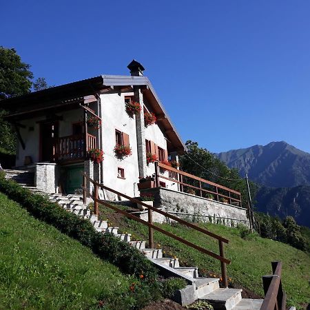 Casa All'Alpe Gaggetto B & B Anzino Екстериор снимка